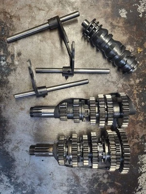 KTM 1974 1975 1976 1977 gearbox Penton gear 340 360 400 vintage Foto 1 de 4