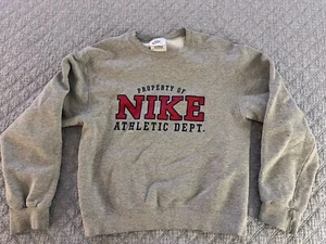Nike Gym Vintage Sweatshirt Womens Small Scoop Neck Gray 1/2 Sleeve 545548-010 - Picture 1 of 3
