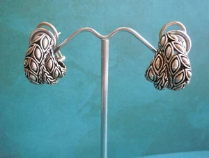 John Hardy Batu Kawung Sterling Silver Crossover Huggie Earrings - Picture 1 of 9