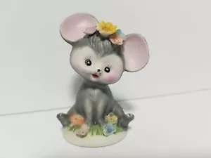 NAPCO Gray Mouse 3" Big Ears Flowers FIGURINE Bisque Woodland #8616 - Picture 1 of 7