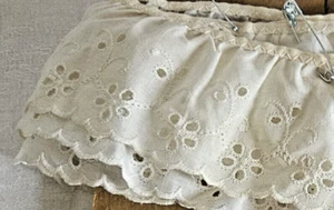 Vintage Cotton LACE Eyelet Trim 105" x 2.25".Slight Ruffle..Washed preused - Picture 1 of 2
