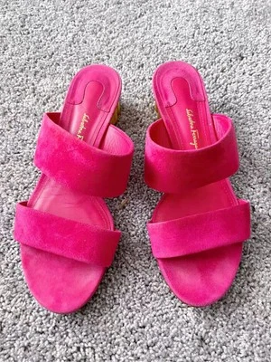 zapato ferragamo mujer Foto 1 de 4