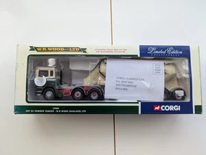 Corgi 74904 ERF EC Powder Tanker WR Wood Haulage Ltd - Boxed - Picture 1 of 11