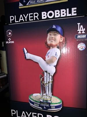 Dustin May Los Angeles Dodgers Serie Mundial 2020 Campeones Momento Bobblehead Foto 1 de 3