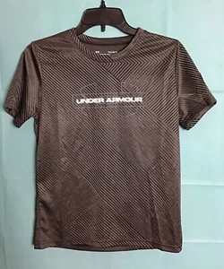 UNDER ARMOUR YOUTH SUMMER SHORT SLEEVE SHIRT BLACK SIZE YLG/JG/G - Picture 1 of 3