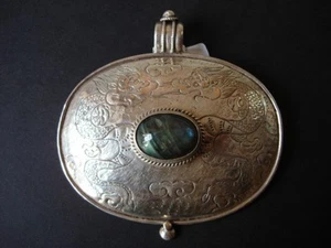 CIONDOLO LABRADORITE - Foto 1 di 1