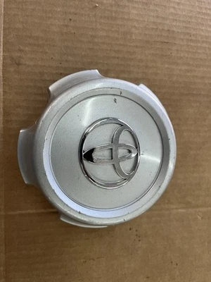 (1) Tapacubos tapacubos tapa central de rueda OEM 1998-1999 #S1 PN 42603-60250 Foto 1 de 4