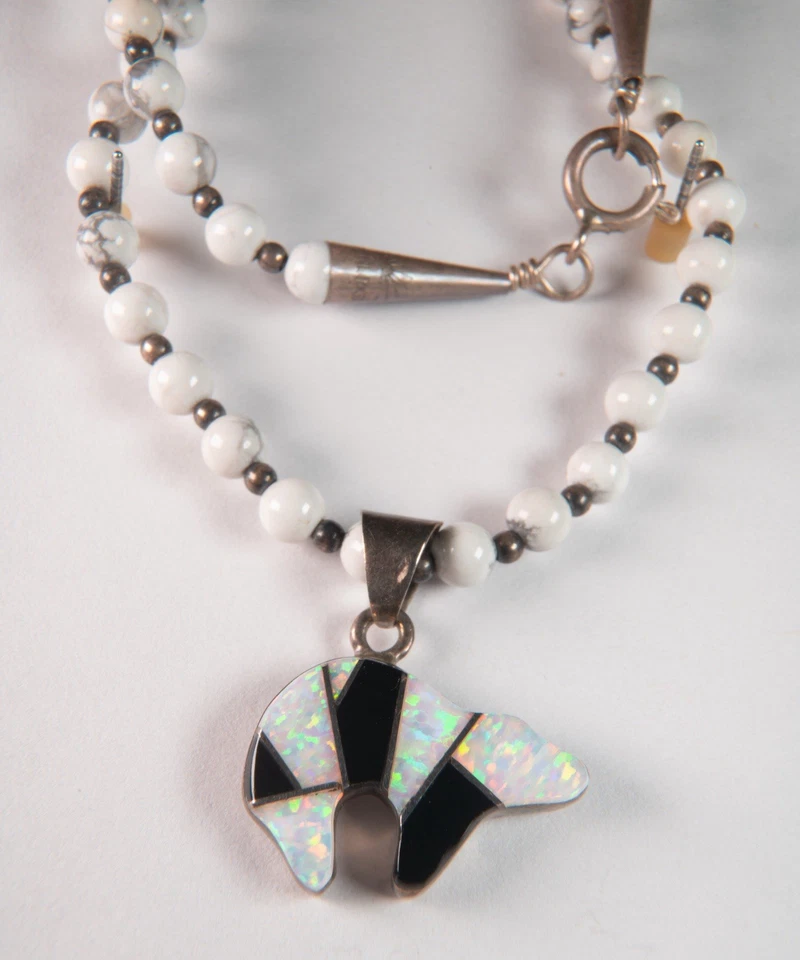 Collar Oso Panda Ónix/Opalita Negro con Cadena de Cuentas Piedra Howlita SS 925  Foto 1 de 1