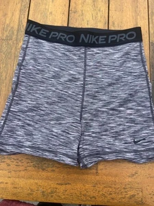 Nike Pro Shorts Size M Grey and Pink - Picture 1 of 2