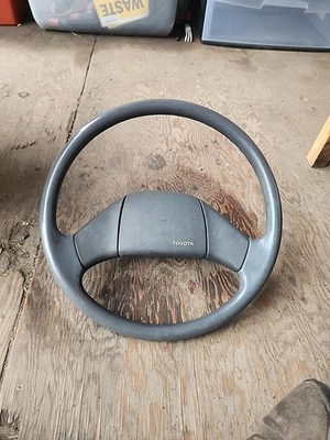 Toyota Pickup 1989-1995 OEM gris volante de 2 radios limpio Foto 1 de 4