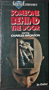 SOMEONE BEHIND THE DOOR (vhs) Charles Bronson, Jill Ireland. NEW** Rare Thriller