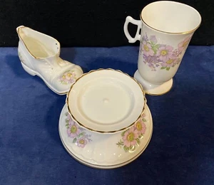 ROYAL TARA Pink Blossom Kerzenhalter, Stiefel, Kaffeetasse - Galway, Irland - Bild 1 von 14