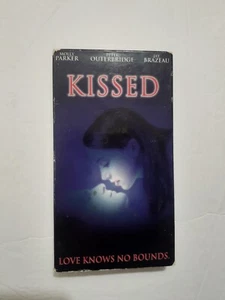 Kissed (VHS, 1999) Molly Parker  - Picture 1 of 2