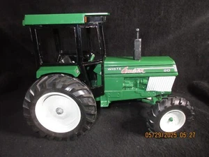 White American 80 Tractor Oliver Green 1/16 scale Toy SpecCast numbered 0616 - Picture 1 of 7