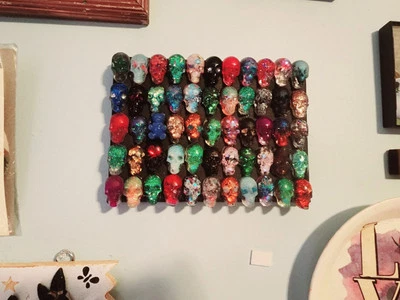 Dark Art Skull Wall Hanging Decor Skeleton Assemblage Mixed Media Artist Signed Foto 1 de 4