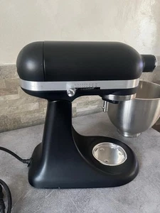 KitchenAid Mini 5KSM3311XBHT 3,3L Impastatrice Planetaria - Ghisa Nero - Foto 1 di 5
