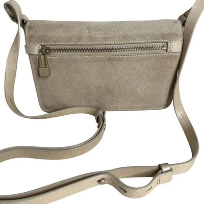 Bandolera Halston Heritage de cuero beige Foto 1 de 4