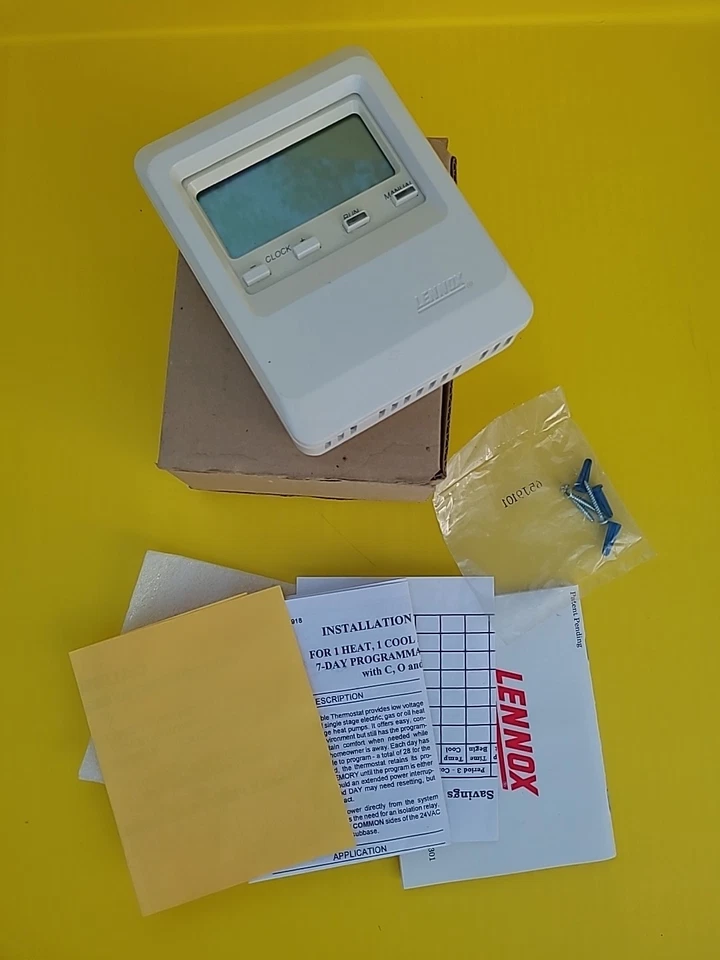 LENNOX Heatcraft Programmable Thermostat  Heat Pump Furnace Innovator L211407cc - Image 1 of 4