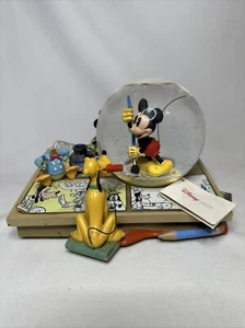 Disney Mickey Mouse in den Comics musikalische Schneekugel Mickey - zum Reparieren lesen - Bild 1 von 23