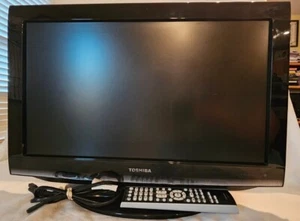 Toshiba Regza 22CV100U TV/DVD Combo - Includes Original Remote - Tested - Picture 1 of 24