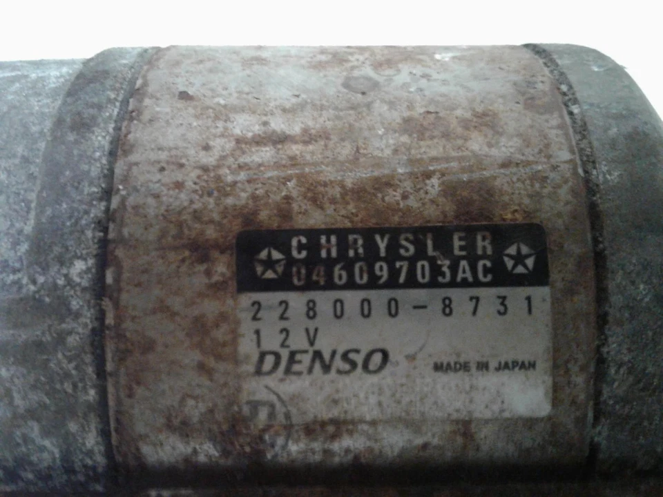 Motor de arranque usado se adapta a: Dodge Stratus SDN 2001 2,4 grado A Foto 1 de 4