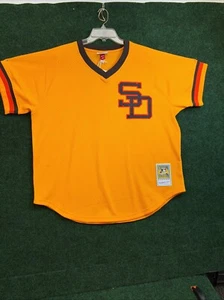 M&N Dave Winfield # 31 San Diego Authentic Pullover Jersey Size XL Yellow Body - Picture 1 of 8