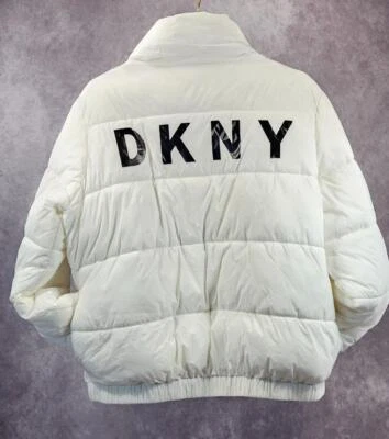 Casaco feminino DKNY logotipo curto esporte creme veludo acolchoado jaqueta de inverno tamanho G presente - Imagem 1 de 4