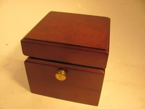 BEY-BERK SQ534T QUARTZ CLOCK IN MAHOGANY BOX - Foto 1 di 2