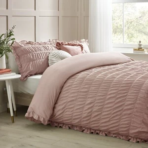 Catherine Lansfield Seersucker Frill Duvet Cover Bedding Set Pink - Picture 1 of 32