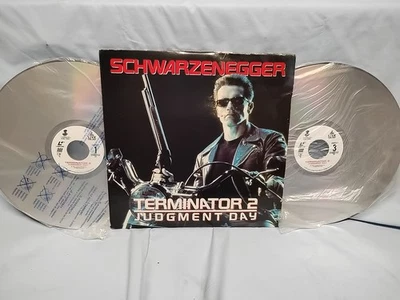 Terminator 2 Judgment Day 1991 Live Home Video LD68952-2 Laserdisc Super 35 R - Image 1 of 4