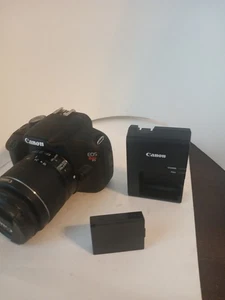 Canon T5 - Picture 1 of 14