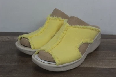 Sandalia de cuña para mujer Bzees Serendipity talla 10M {MB-722] Foto 1 de 4