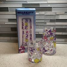 Neuf ensemble carafe et tasse en verre transparent Hello Kitty & Friends dans sa boîte par Sanrio