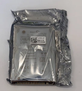 NEW!!! SEAGATE DELL ST980825A MOMENTUS 9S3733-031 0UG989 80GB 7200RPM 2.5 in HDD - Picture 1 of 2