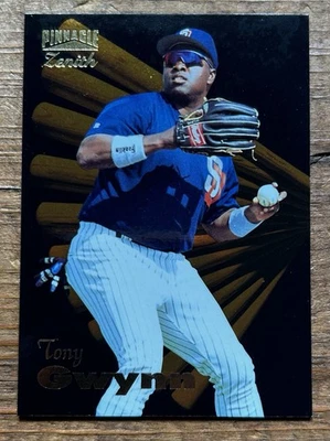 Tony Gwynn 1996 Pinnacle Zenith #91 casi nuevo/como nuevo HOFame San Diego Padres MLB Foto 1 de 2