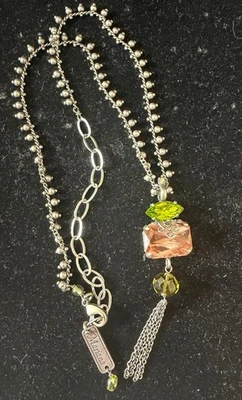 Collar Ajustable Cristal Verde Rosa Firmado Mariana 18" Color Estaño Plata Foto 1 de 4