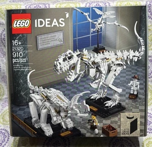 LEGO 21320 Ideas Dinosaur Fossils Building Set Retired New Sealed - Picture 1 of 4