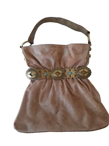 Kathy Van Zeeland Shoulder Bag Southwestern Concho BoHo Tan Suede Studs Y2K - Picture 1 of 13