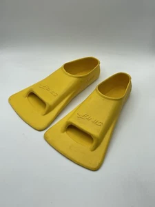 FINIS Zoomers Gold Short Blade training Fins Size C Womens 4.5-6 Men’s 3.5-5 - Picture 1 of 5
