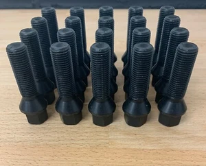 20 X M14 X 1.25 BLACK TAPERED ALLOY WHEEL BOLTS 50MM BMW F + G SERIES - Picture 1 of 1