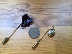 Lot 2 Gold metal Stick Pin Mid Century enameled locket and leaf butterfly - Picture 1 of 3