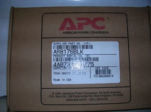 APC AR8176BLK - 750mm Wide Partition Bracket - Picture 1 of 3