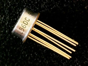 SL560C CM - GEC Plessey 300MHz Low Noise Amplifier SL560C (CAN-8) (CM8) GENUINE - Bild 1 von 3