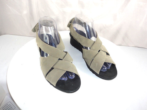 Clarks Cloudsteppers Sandalo donna pelle scamosciata regolabile 60975942 7 5 M