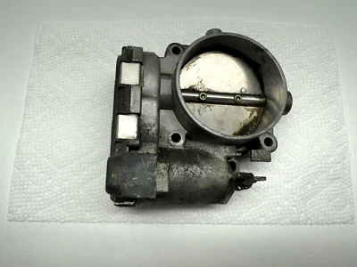 Carrocería de acelerador genuina barata para Mercedes-Benz C300 3,0 L 2008-2012 G500 2002-2008 Foto 1 de 4