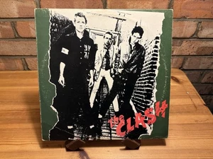 LP The Clash self titled CBS UK 8200 12" LP Record Album 1977 Vinyl G+ VG+ PUNK - Picture 1 of 5
