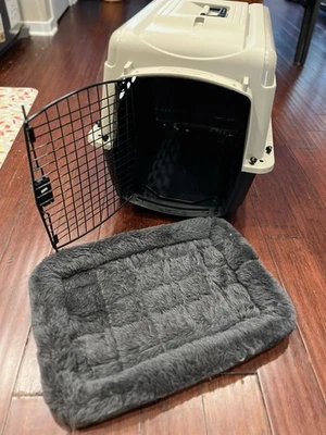 Petmate Vari Dog Kennel 28", Taupe & Black, Portable Dog Crate for Pets 20-30lbs - Image 1 of 4