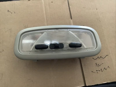 04-07 Ford Freestar Monterey Cúpula Delantera Mapa Luz Lámpara Conjunto Superior OEM Foto 1 de 2