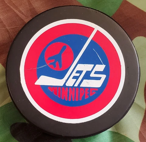 WINNIPEG JETS NHL VINTAGE VICEROY MFG. OFFICIAL HOCKEY PUCK made in 🇨🇦 Cover