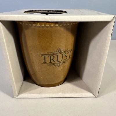 Taza de café TRUST God Is My Refuge de Christian Art Gifts Salmo 91:2 Foto 1 de 4